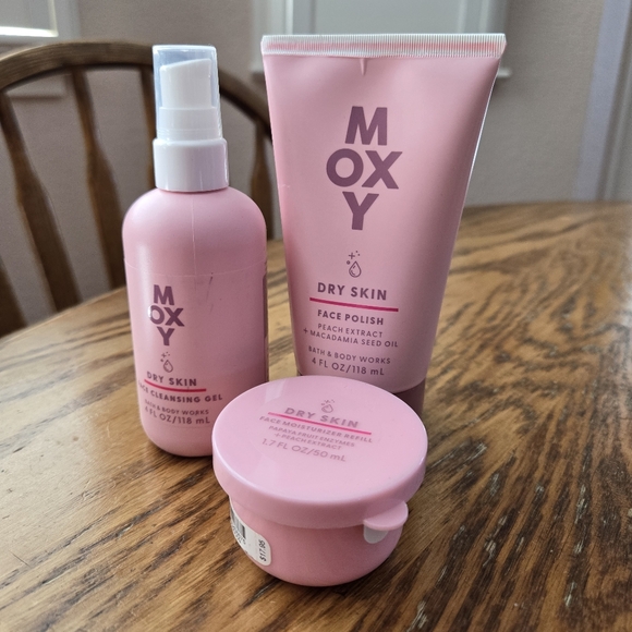Bath & Body Works Other - 🩷🛁🧴NWT‼️ Bath & Body Works MOXY Dry Skin Face 3-piece Collection